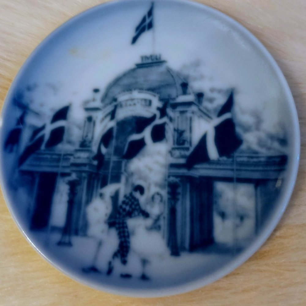 Vintage Small Porcelain Collector Plate